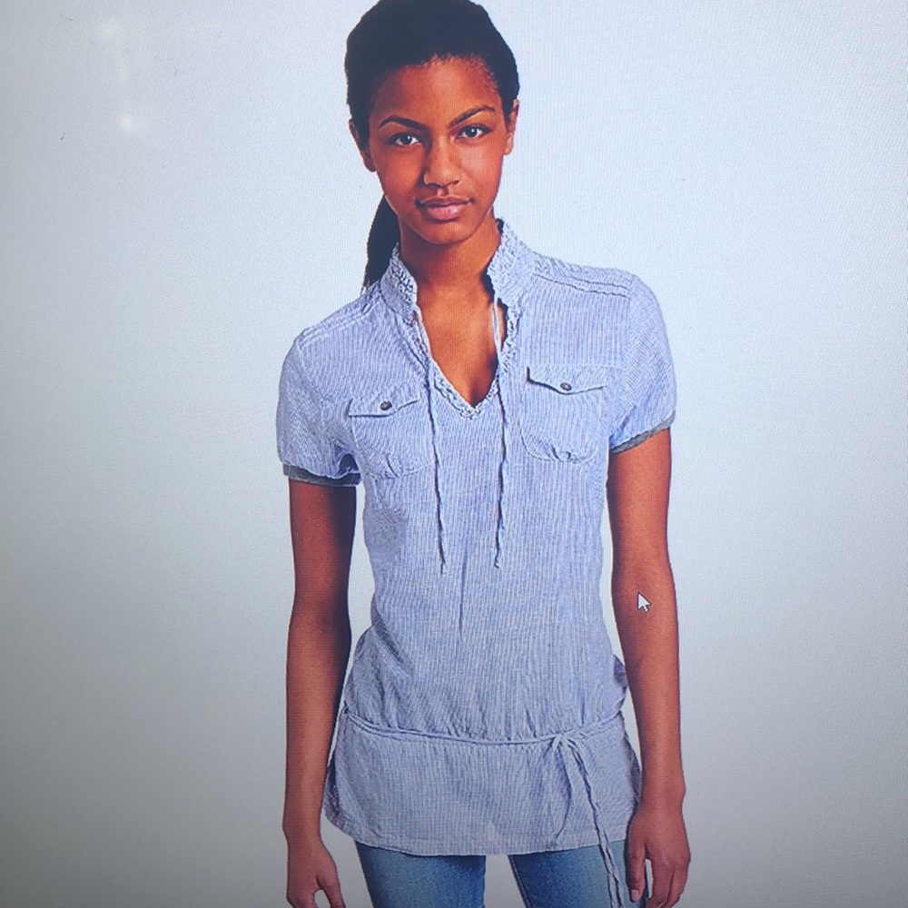 European blouse brand D.E.P.T